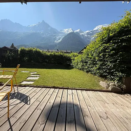 Le D'alice Vue Montblanc בקתה